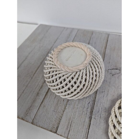 Vintage Woven Basket Weave Ceramic Covered Triniket Dish Roses Spain White Pink - Picture 7 of 9